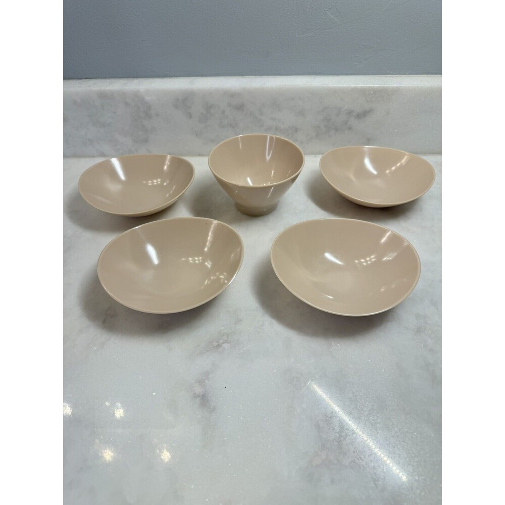 Fostoria Melamine Fawn Taupe Set Of 4 Casual Flair Bowls And 1 Sugar Bowl No Lid